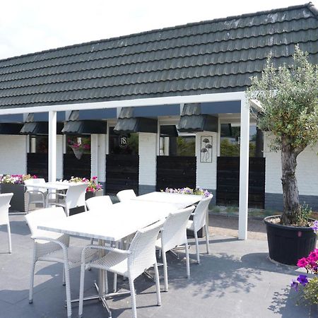 Kustverhuur, Park Schoneveld, Zeester 63 Breskens Exterior foto